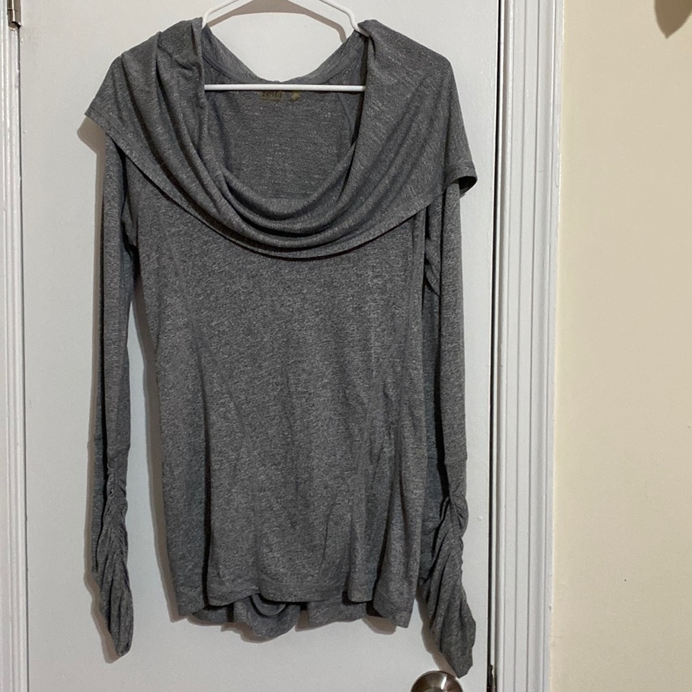 Zella Long sleeve top